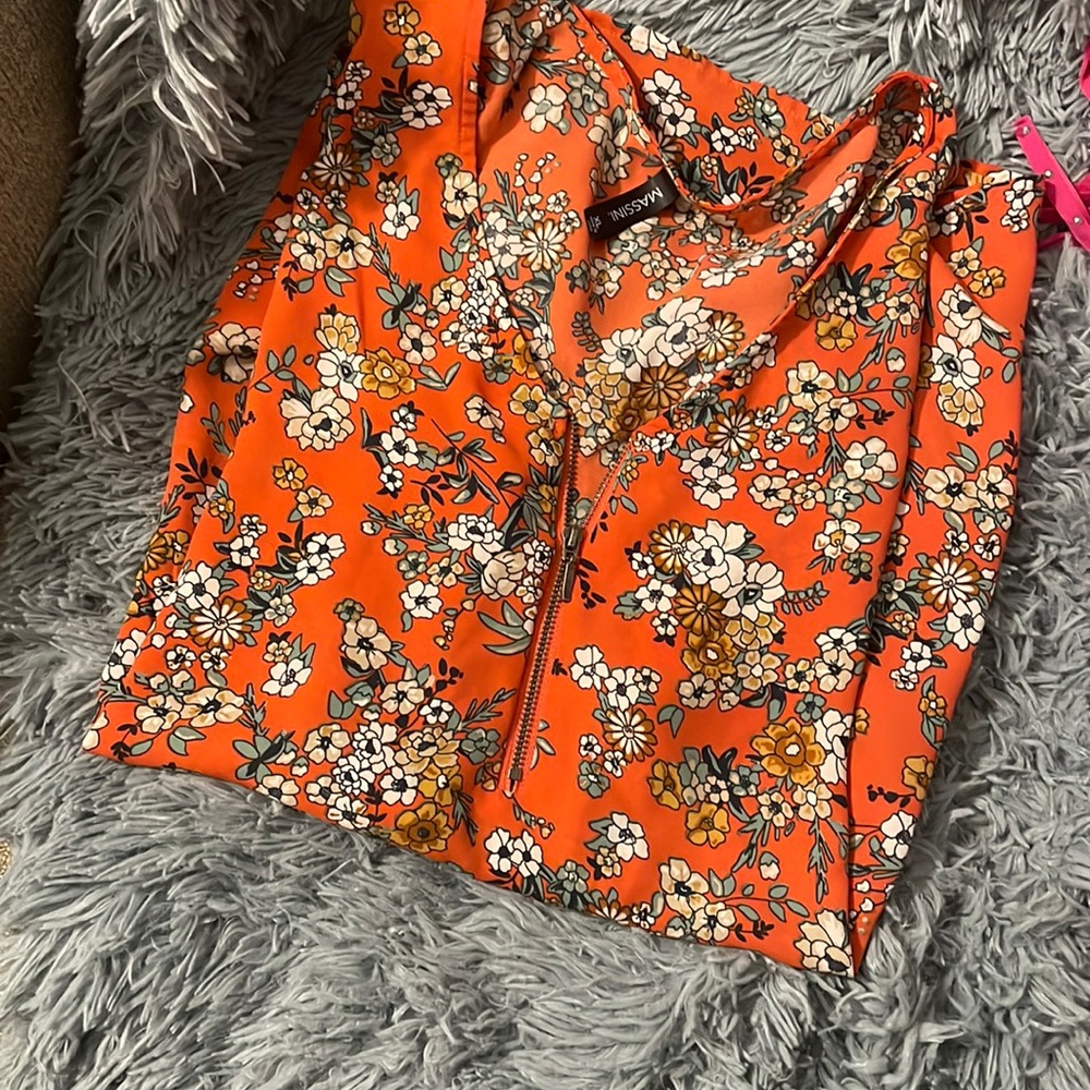 Massini fall flower shirt